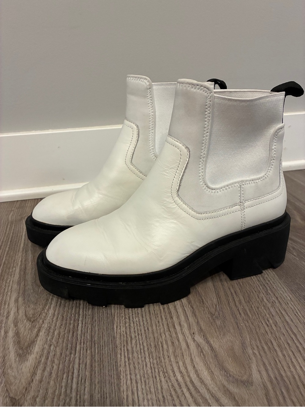 Ash Mastro White Leather Chelsea Combat Boots with Black Sole
